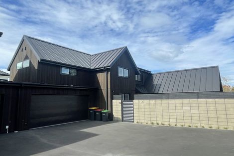 Photo of property in 76 Jeffreys Road, Fendalton, Christchurch, 8052