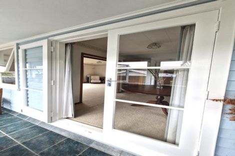 Photo of property in 15 Cook Street, Karori, Wellington, 6012