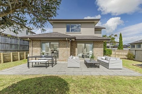 Photo of property in 38 Oakway Drive, Schnapper Rock, Auckland, 0632