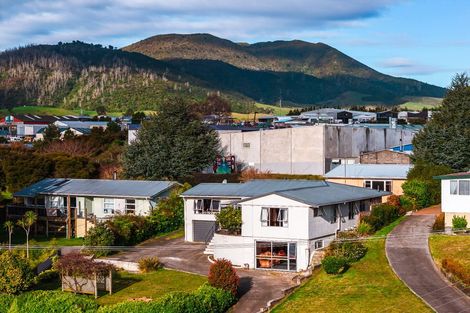 Photo of property in 104 Elizabeth Street, Tauhara, Taupo, 3330