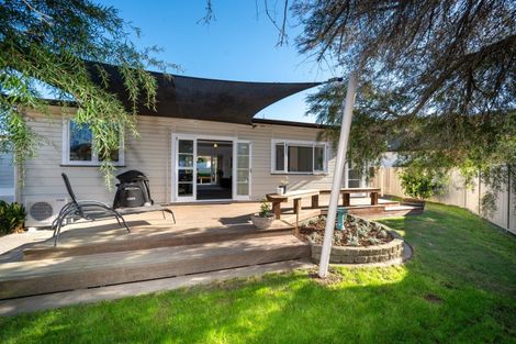 Photo of property in 17 Golding Road, Taradale, Napier, 4112