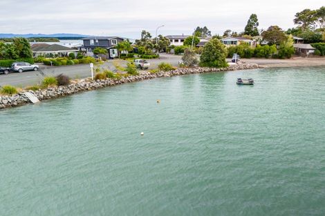 Photo of property in 1/96 Point Road, Monaco, Nelson, 7011