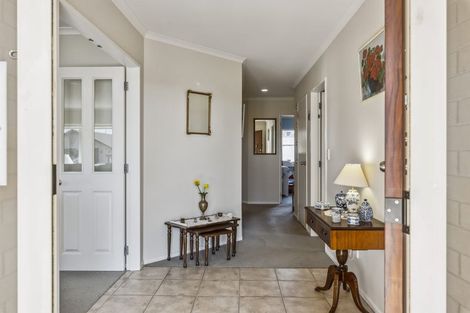 Photo of property in 84 Regent Drive, Paraparaumu Beach, Paraparaumu, 5032