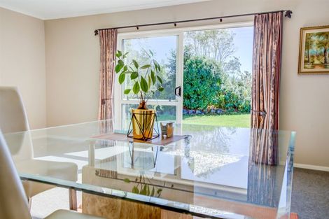 Photo of property in 16 Parker Road, Huntly, 3771