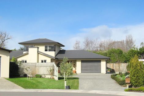 Photo of property in 6 Saint Hill Rise, Havelock North, 4130