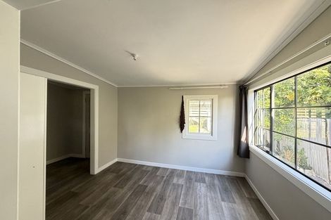 Photo of property in 13 Nikau Street, Tawhero, Whanganui, 4501