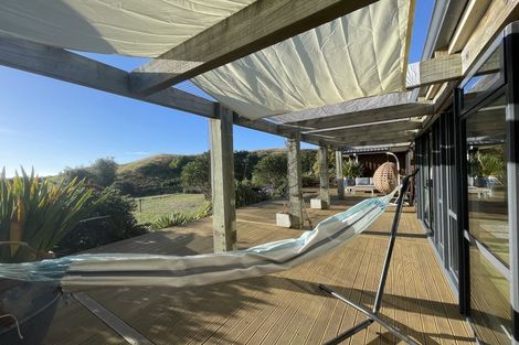 Photo of property in 97 Raukawa Road, Peka Peka, Waikanae, 5391