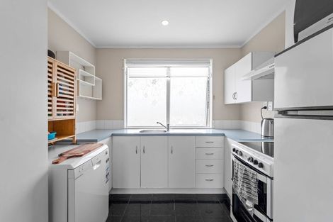 Photo of property in 10a Walbrook Road, Manly, Whangaparaoa, 0930