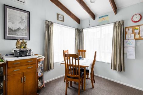 Photo of property in 77 Peacockes Road, Fitzroy, Hamilton, 3206
