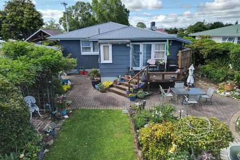Photo of property in 60 Kawaha Point Road, Kawaha Point, Rotorua, 3010
