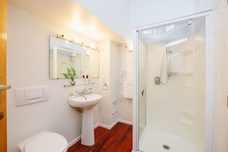 Photo of property in 19 Sheffield Street, Awapuni, Palmerston North, 4412