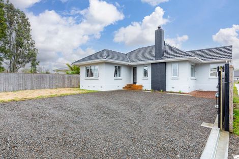 Photo of property in 9 Youngs Road, Papakura, 2110