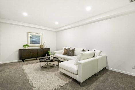 Photo of property in 44 Waitai Close, Long Bay, 0630