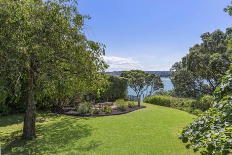 Photo of property in 54a Stanley Point Road, Stanley Point, Auckland, 0624