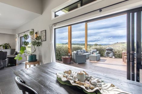 Photo of property in 9 Tamumu Church Road, Otane, Waipawa, 4271