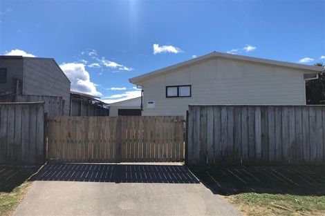 Photo of property in 33 Langdale Avenue, Paraparaumu, 5032