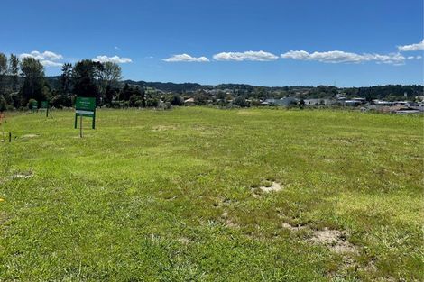 Photo of property in 32 Vintry Drive, Huapai, 0810