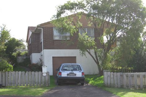 Photo of property in 13 Reverie Place, Massey, Auckland, 0614