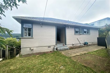 Photo of property in 3 Montgomery Avenue, Karori, Wellington, 6012