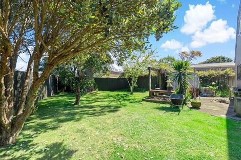 Photo of property in 25 Esperanto Road, Papatoetoe, Auckland, 2025