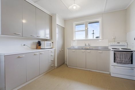 Photo of property in 12 Leeds Street, Milson, Palmerston North, 4414