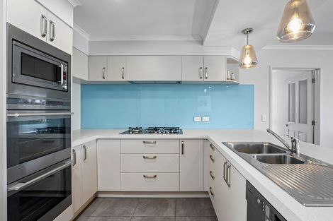 Photo of property in 28 Matthews Crescent, Cromwell, 9310