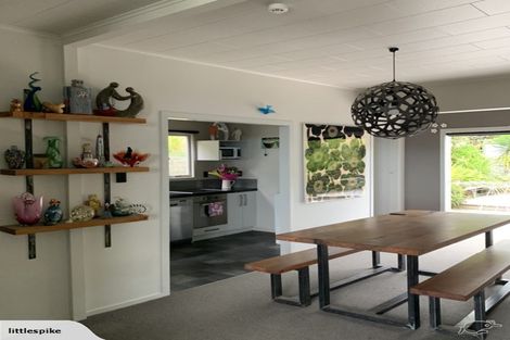 Photo of property in 11 Guys Hill Road, Hospital Hill, Napier, 4110