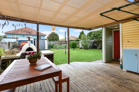 Photo of property in 63 Jellicoe Drive, Hamilton East, Hamilton, 3216