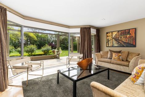 Photo of property in 236 Cashmere Road, Hoon Hay, Christchurch, 8025