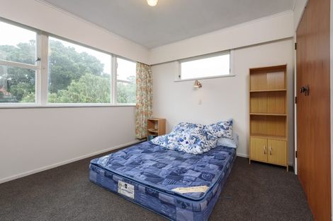 Photo of property in 22 Lincoln Avenue, Tawa, Wellington, 5028