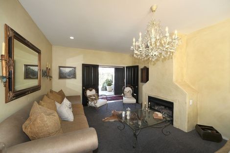 Photo of property in 42 Pukekura Place, Taradale, Napier, 4112