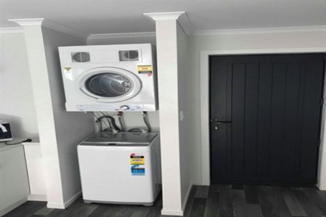 Photo of property in 85u2 Cameron Road, Hamilton East, Hamilton, 3216