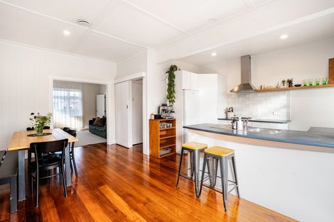 Photo of property in 35 Strathavon Road, Miramar, Wellington, 6022