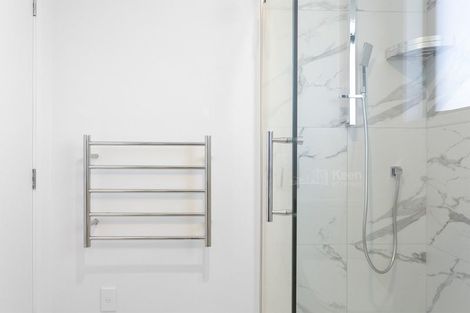 Photo of property in 1/21 Karamu Street, Te Atatu Peninsula, Auckland, 0610