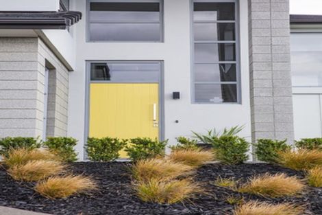 Photo of property in 32 Manhattan Rise, Orewa, 0931