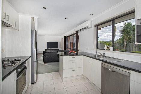 Photo of property in 6 Mcainch Place, Te Kamo, Whangarei, 0112