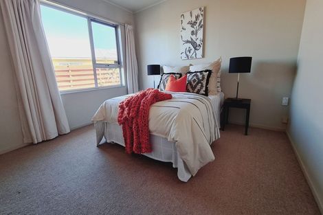 Photo of property in 1/24 Oxford Street, Taradale, Napier, 4112