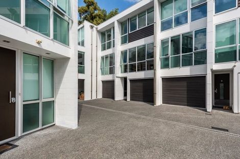 Photo of property in 1u4 Riro Street, Hamilton East, Hamilton, 3216