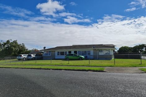 Photo of property in 2/10 Idlewild Avenue, Mangere, Auckland, 2022