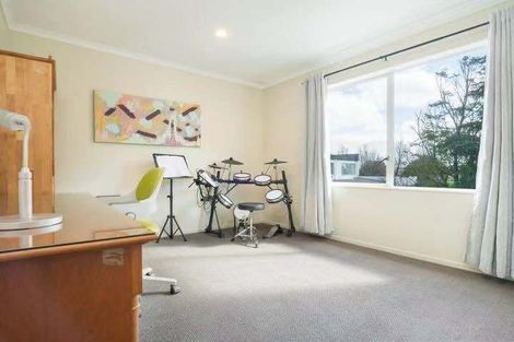 Photo of property in 23 The Track, Takanini, 2112