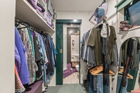 Photo of property in 1 Strachan Way, Highbury, Palmerston North, 4412