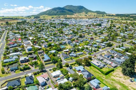 Photo of property in 33 Hinekura Avenue, Taupo, 3330