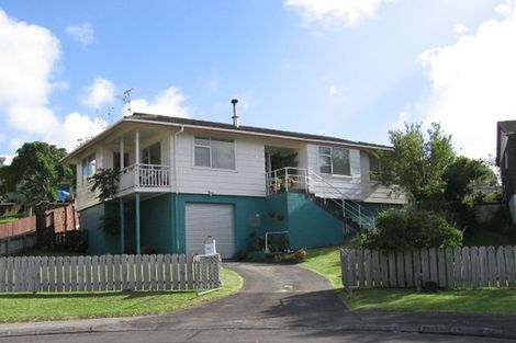 Photo of property in 15 Reverie Place, Massey, Auckland, 0614