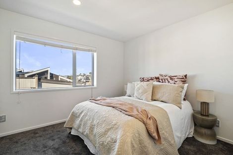 Photo of property in 74 Niu Lane, Te Atatu South, Auckland, 0610