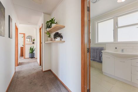 Photo of property in 1/298 The Ridgeway, Stoke, Nelson, 7011