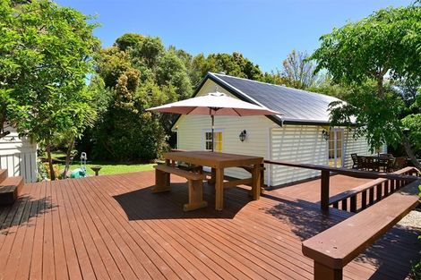 Photo of property in 306 Glengarry Road, Glen Eden, Auckland, 0602