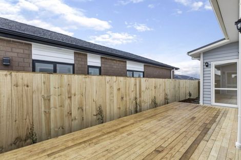 Photo of property in 17 Kare Ariki Place, Pukekohe, 2120