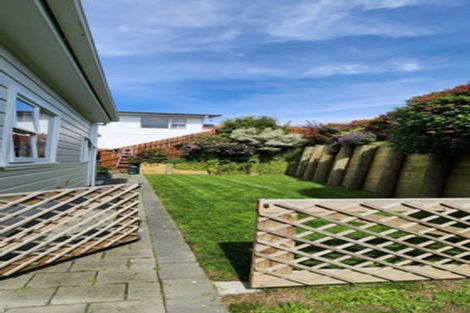 Photo of property in 15 Seine Street, Island Bay, Wellington, 6023
