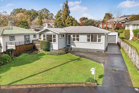Photo of property in 21 Manapouri Place, Glenview, Hamilton, 3206