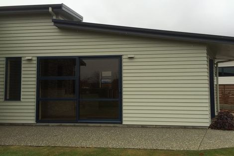 Photo of property in 40 Kelliher Drive, Wanaka, 9305